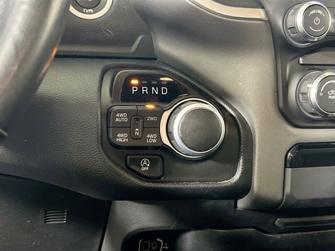 Used 2022 RAM 1500 Big Horn AWD/4WD image 16