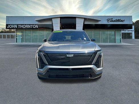 New 2026 Cadillac Vistiq Sport w/ LPO, Floor Liner Package AWD/4WD image 2