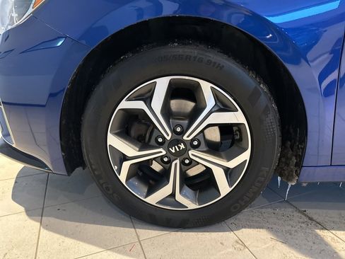 Used 2020 Kia Forte LXS image 22