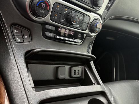 Used 2018 Chevrolet Tahoe Premier AWD/4WD image 17