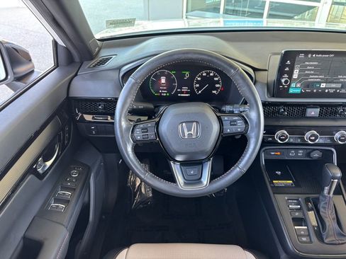 Used 2023 Honda CR-V Sport Touring image 10