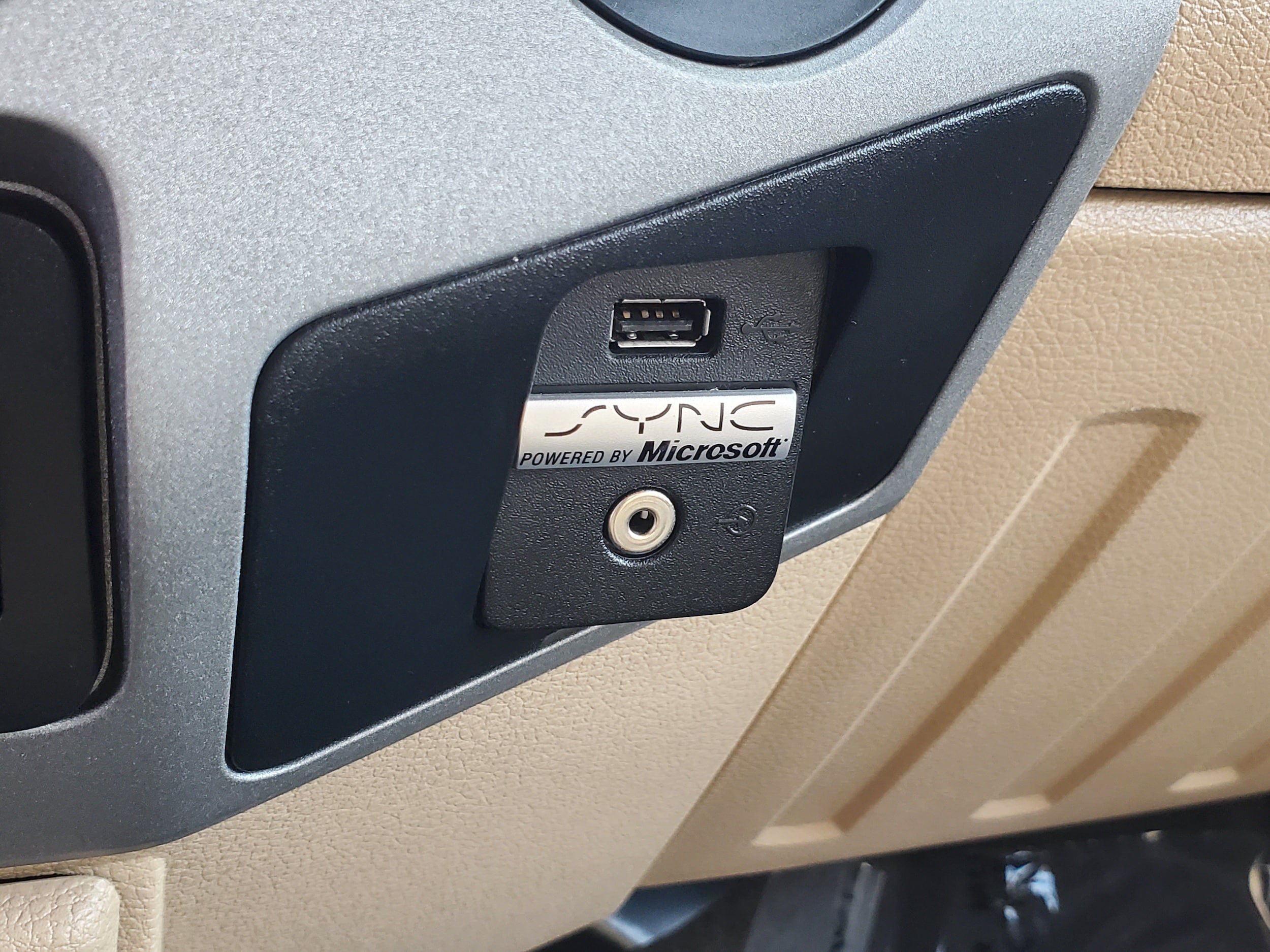 Used 2014 Ford F250 XLT w/ XLT Value Package AWD/4WD image 25