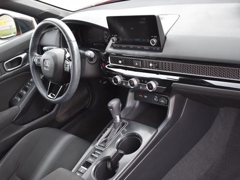 Used 2024 Honda Civic Sport image 10