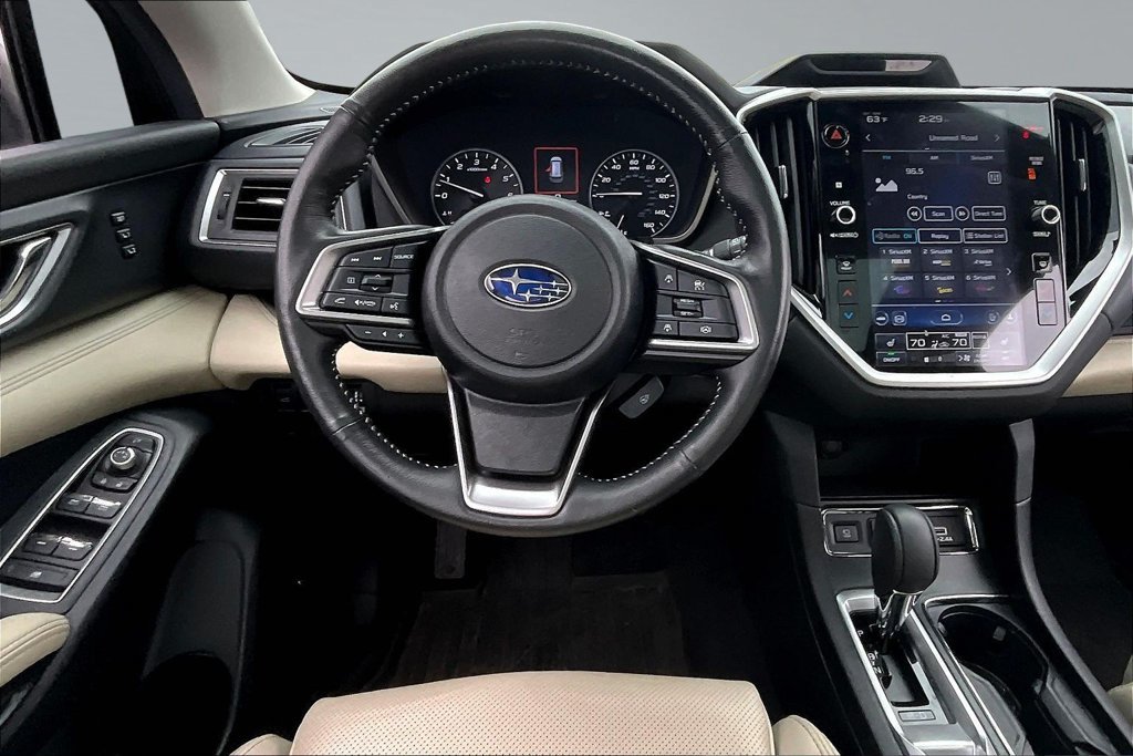 Used 2024 Subaru Ascent Limited w/ Technology Package AWD/4WD image 8