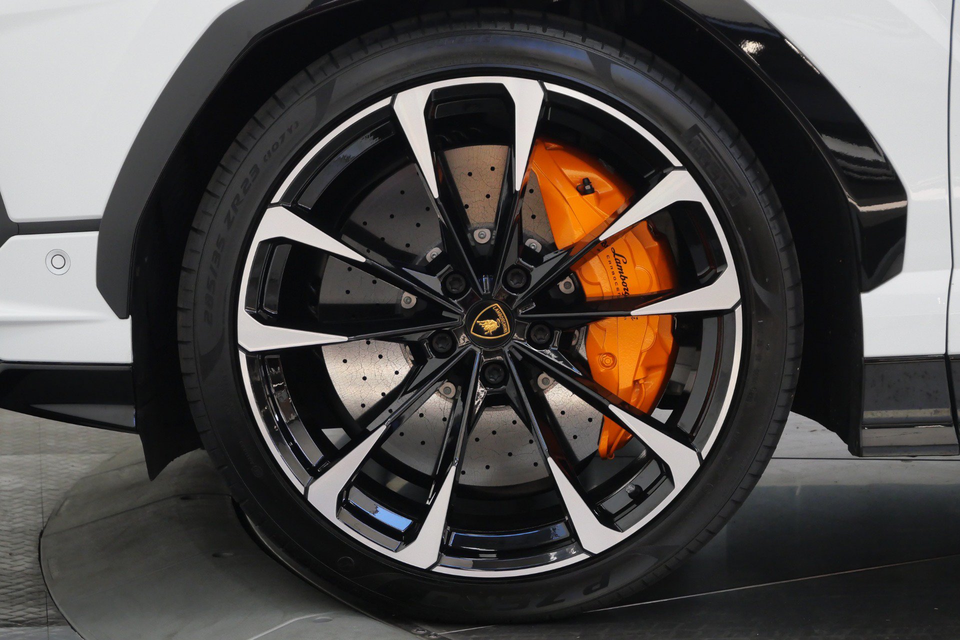 Used 2023 Lamborghini Urus S AWD/4WD image 10