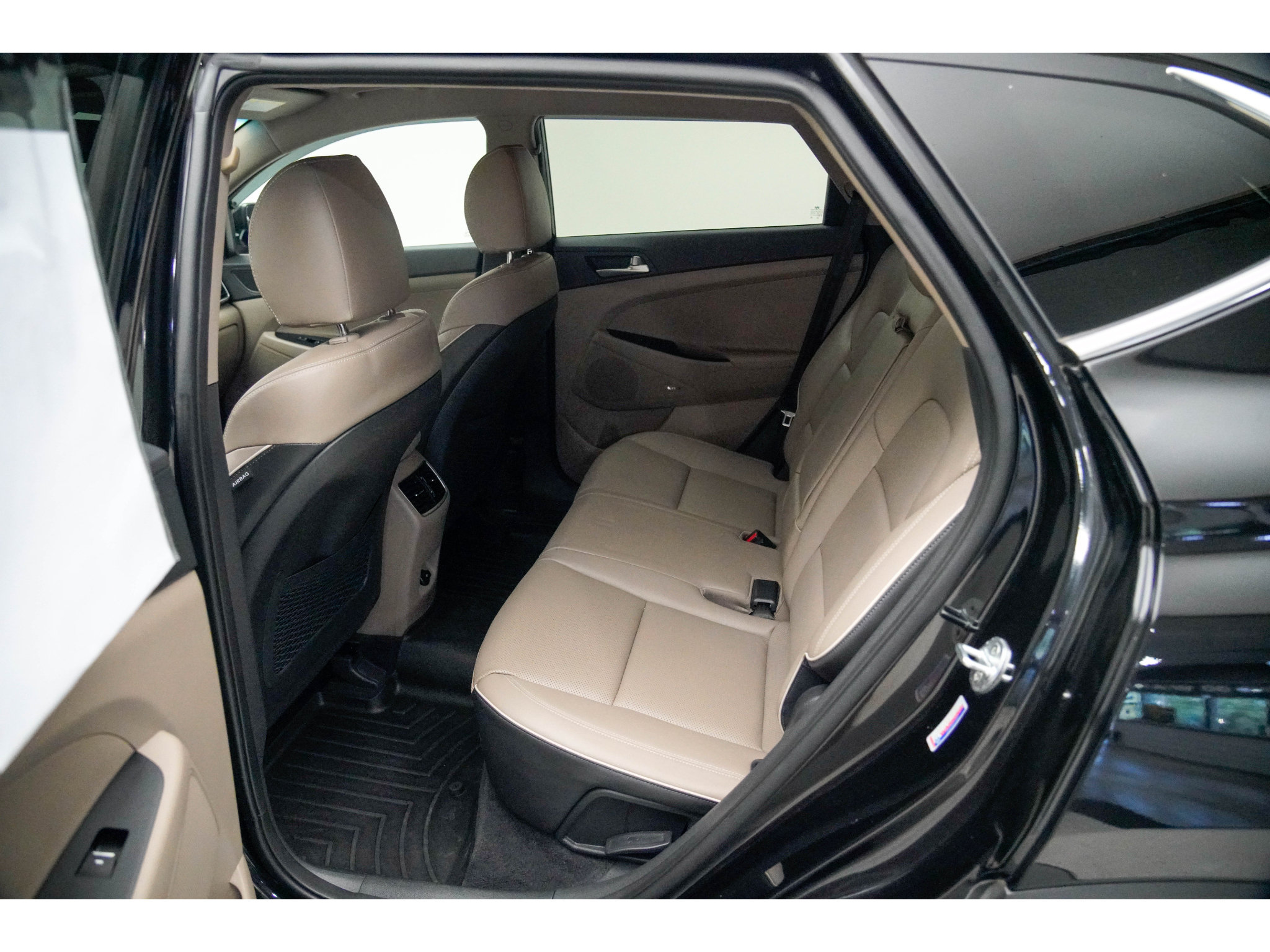 Used 2021 Hyundai Tucson Limited FWD image 19