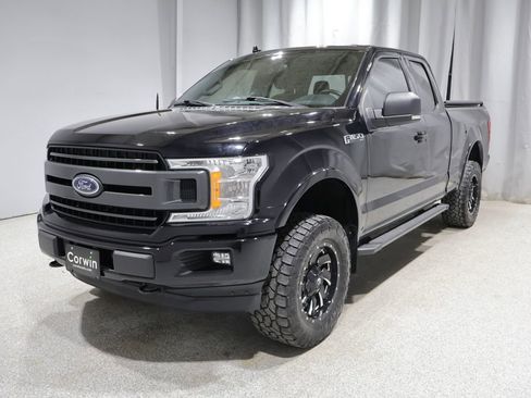 Used 2018 Ford F150 XLT w/ Equipment Group 302A Luxury AWD/4WD image 8