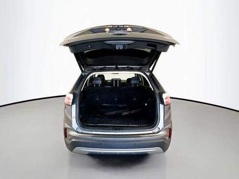 Used 2021 Ford Edge SEL w/ Convenience Package image 25