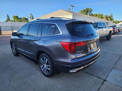 Used 2016 Honda Pilot Touring image 3