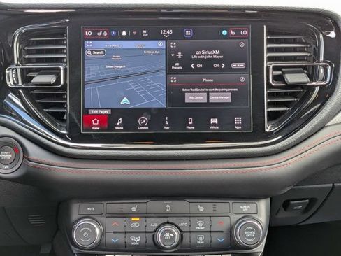 Used 2025 Dodge Durango GT RWD image 18