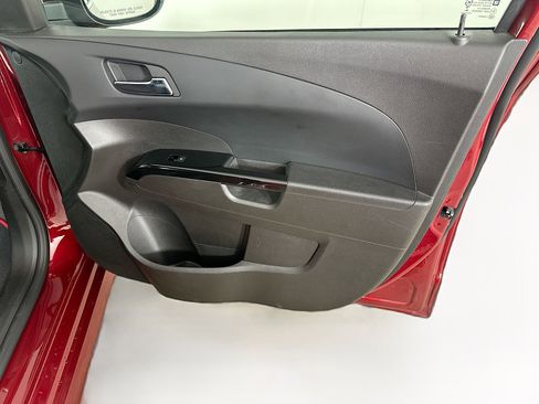 Used 2019 Chevrolet Sonic LT w/ RS Package FWD image 30