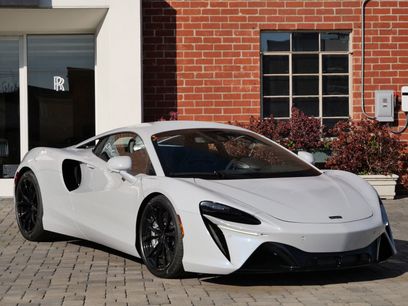 Used 2024 McLaren Artura
