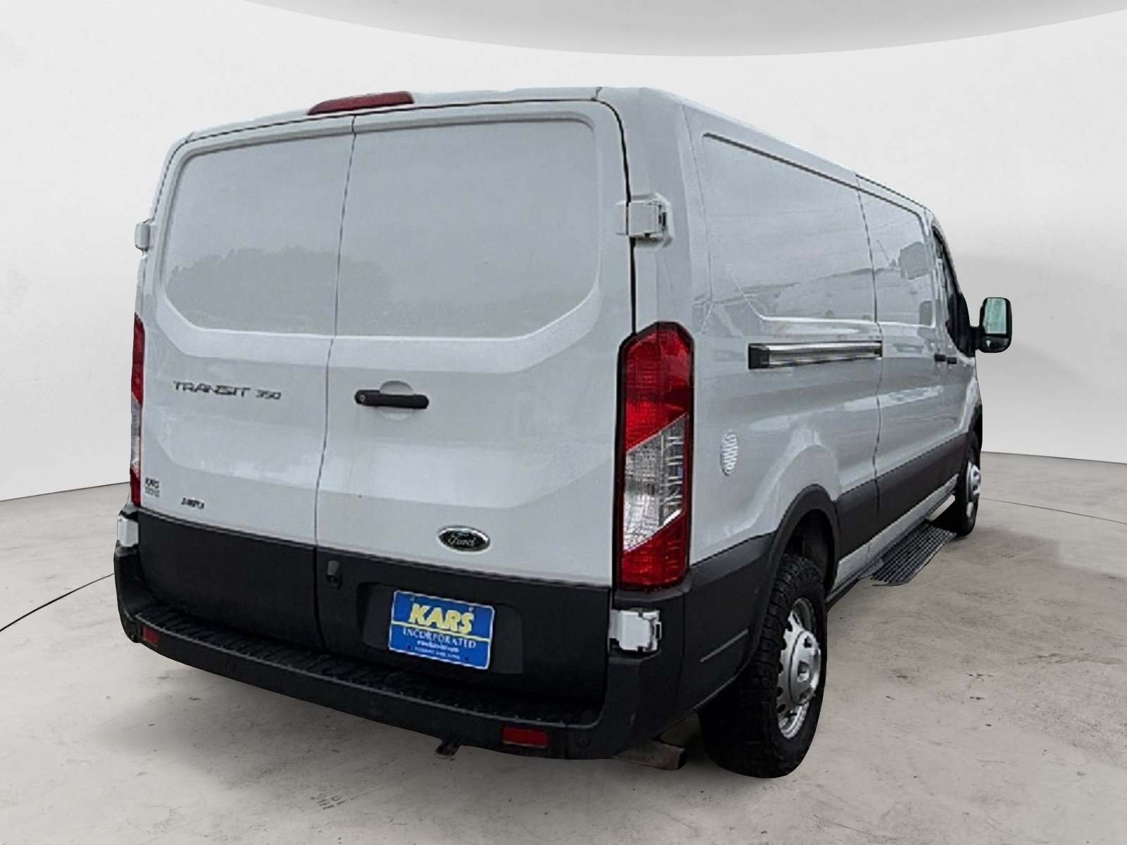 Used 2022 Ford Transit 350 Low Roof AWD image 6