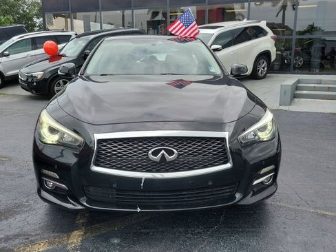 Used 2017 INFINITI Q50 3.0t Premium w/ Driver Assistance Package RWD image 2
