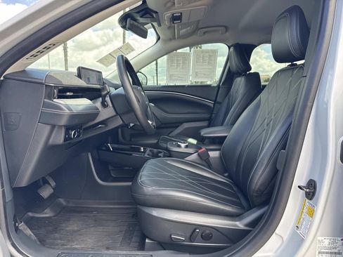 Used 2023 Ford Mustang Mach-E Select RWD image 20