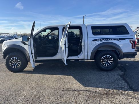 Used 2020 Ford F150 Raptor w/ Equipment Group 802A Luxury image 11