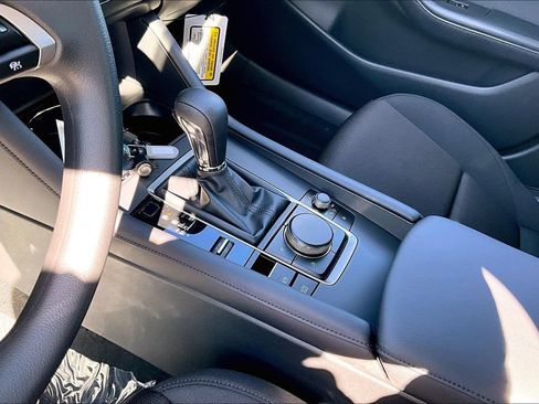 New 2026 MAZDA MAZDA3 s FWD image 8