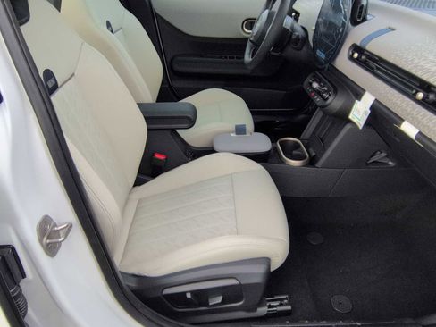 New 2026 MINI Cooper 4-Door Hardtop image 24