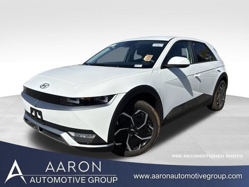 Used 2024 Hyundai Ioniq 5 SEL RWD image 1