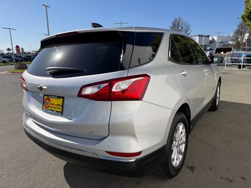 Used 2020 Chevrolet Equinox LT w/ Driver Convenience Package FWD image 6