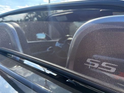 Used 2005 Chevrolet SSR w/ Preferred Equipment Group image 22