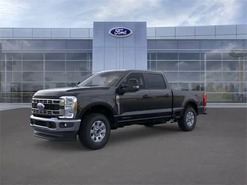 New 2025 Ford F250 XLT w/ FX4 Off-Road Package image 1
