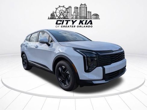 New 2026 Kia Sportage LX w/ LX Convenience Package FWD image 8