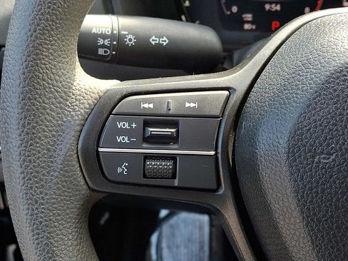 Used 2024 Honda Accord EX image 21