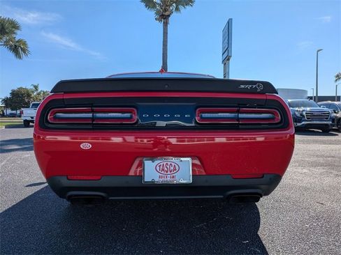 Used 2019 Dodge Challenger SRT Hellcat w/ Plus Package image 5