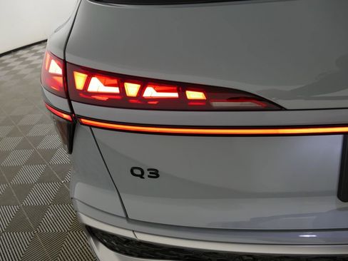 New 2026 Audi Q3 quattro 2.0T image 2