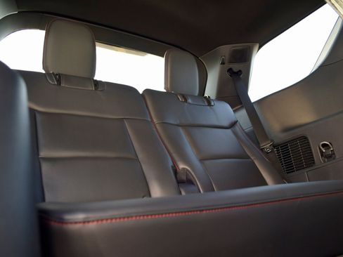 New 2026 Ford Explorer ST-Line w/ ST-Line Street Pack image 23