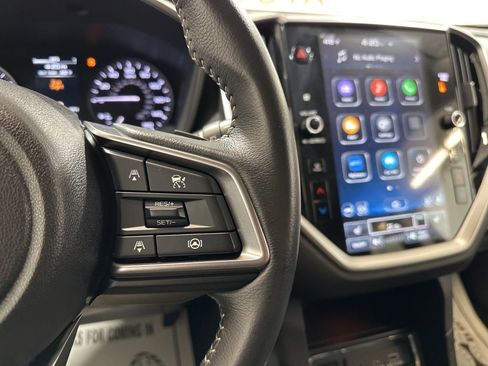 Used 2024 Subaru Ascent Premium w/ Convenience Package image 30