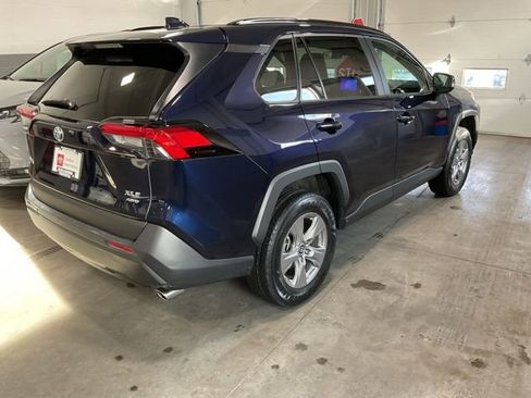 Used 2025 Toyota RAV4 XLE image 6