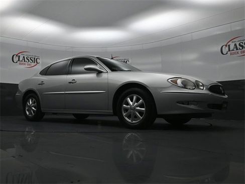 Used 2005 Buick LaCrosse CXL w/ Gold Convenience Package image 28
