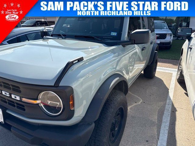 Used 2022 Ford Bronco 4-Door AWD/4WD image 1