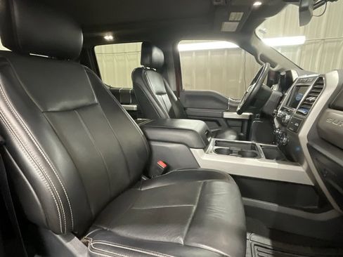 Used 2021 Ford F250 Lariat w/ Lariat Ultimate Package image 13