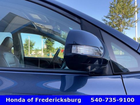 Used 2020 Toyota Sienna Limited Premium w/ Carpet Mat Package AWD/4WD image 14