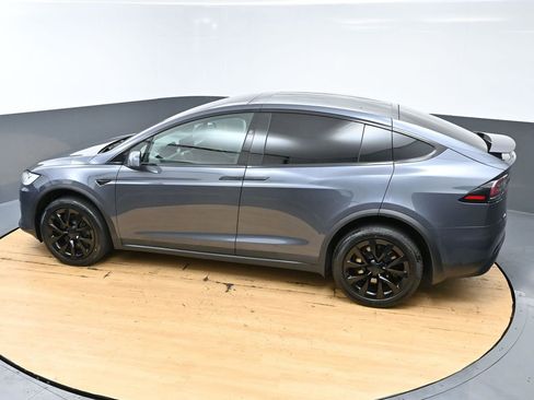 Used 2023 Tesla Model X image 49