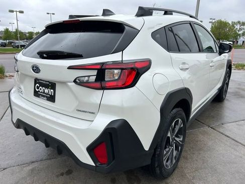 Used 2025 Subaru Crosstrek 2.0i Premium AWD/4WD image 8