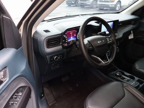 Used 2024 Ford Maverick Lariat w/ Black Appearance Package image 4