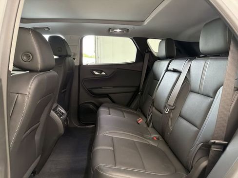 Certified 2024 Chevrolet Blazer LT FWD image 17