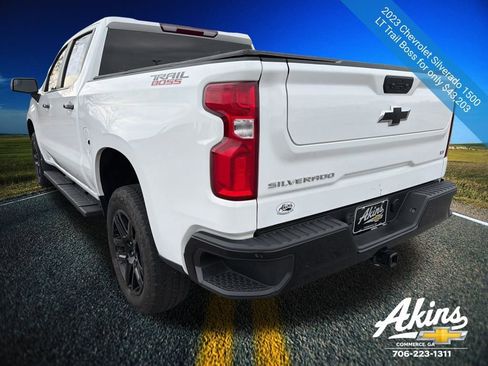 Used 2023 Chevrolet Silverado 1500 LT Trail Boss w/ Protection Package image 8