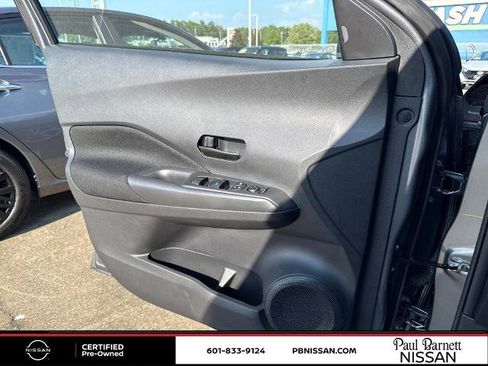 Certified 2025 Nissan Kicks Play S image 18