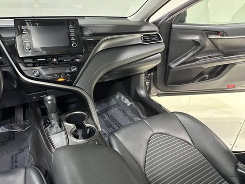 Used 2023 Toyota Camry SE FWD image 21