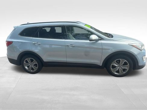 Used 2013 Hyundai Santa Fe GLS AWD/4WD image 29