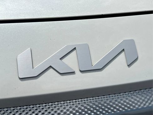 Used 2024 Kia Seltos S AWD/4WD image 34