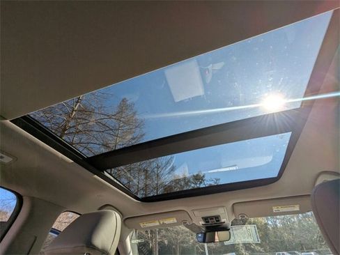 New 2026 Honda Pilot Touring image 13