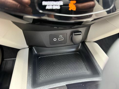 Used 2020 Nissan Rogue Sport SV AWD/4WD image 16
