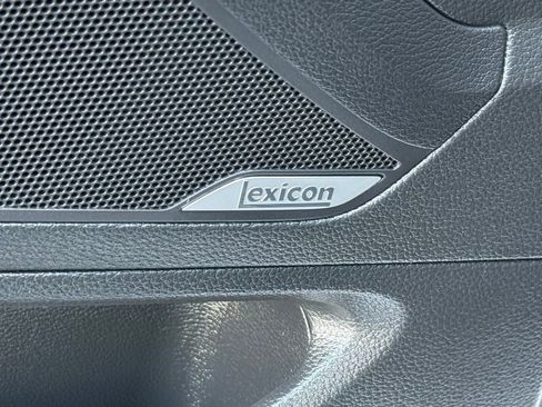 Used 2018 Genesis G80 3.8 w/ Option Group 03 image 13