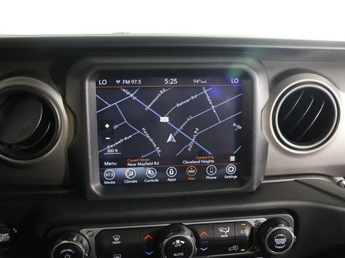 Used 2021 Jeep Gladiator Sport AWD/4WD image 37